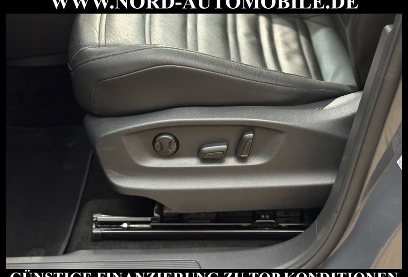 Volkswagen Touran Touran Highline 2.0 TDI DSG 7-Sitzer/Pano/AHK/17