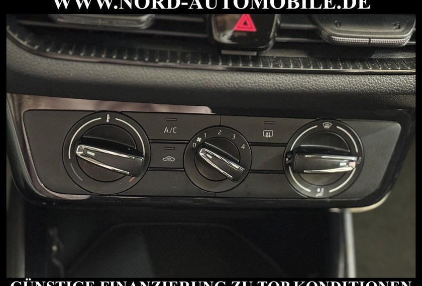 Skoda Fabia Fabia 1.0 MPI Essence LED/PDC/Klima