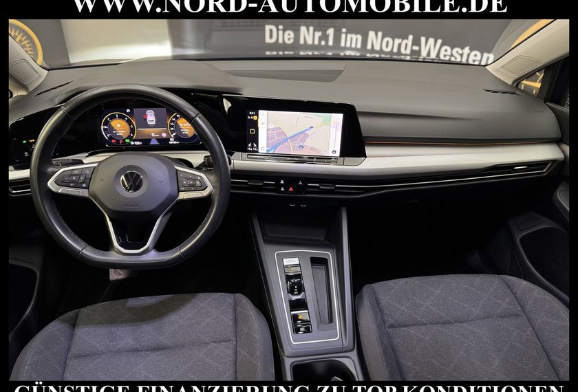 Volkswagen Golf Golf VIII Variant 2.0 TDI DSG Life AHK/Navi/LED/