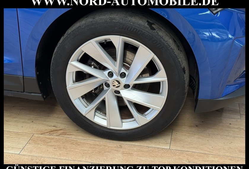 Skoda Enyaq Enyaq iV 60 Loft AHK/Kameras/20/Navi/LED