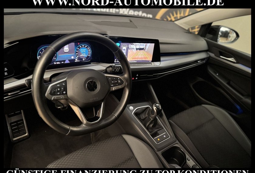 Volkswagen Golf Golf VIII 1.5 TSI Active Kamera/ACC/Navi/LED/17