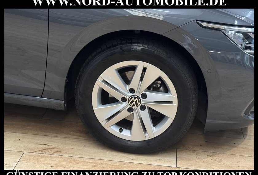 Volkswagen Golf Golf VIII Variant Life 1.5 eTSI DSG*AHK*ACC*KAM*