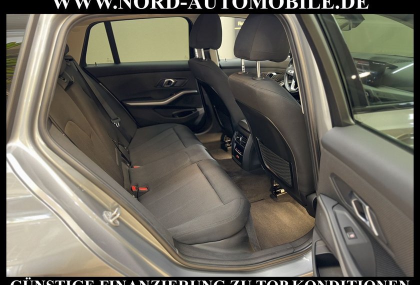 BMW 320 320 d Touring xDrive *LED*AHK*Curved*Shadow*MJ23