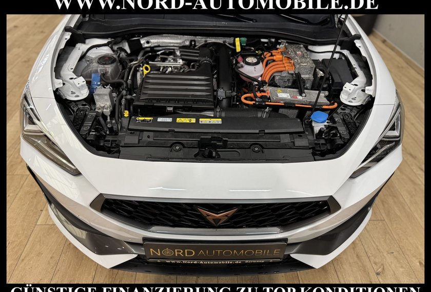 Cupra Leon Leon VZ 1.4 TSI e-HYBRID DSG Kamera/19/Navi VZ e