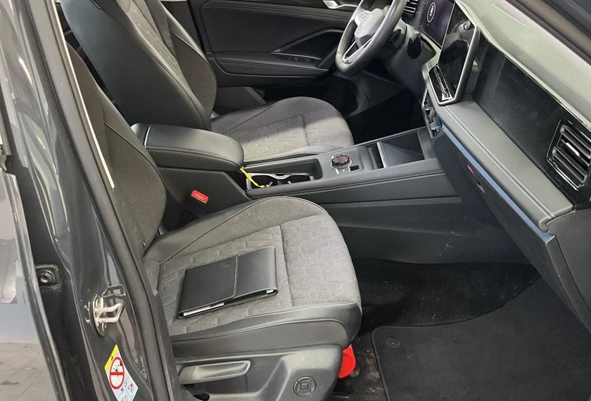 Volkswagen Tiguan Tiguan Life 2.0 TDI 4-MOT DSG*AHK*18Z*DCC*UPE:56