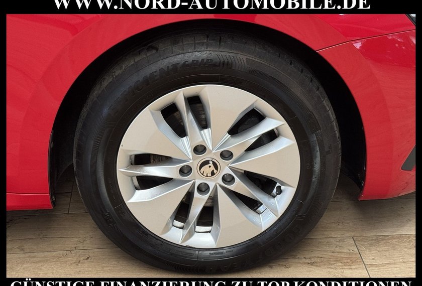Skoda Octavia Octavia Limousine Ambition 1.5 TGI G-TEC DSG LED