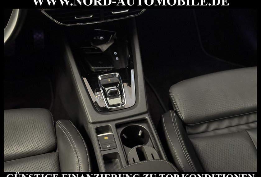 Skoda Octavia Octavia iV Combi Style 1.4 TSI DSG Leder/AHK/