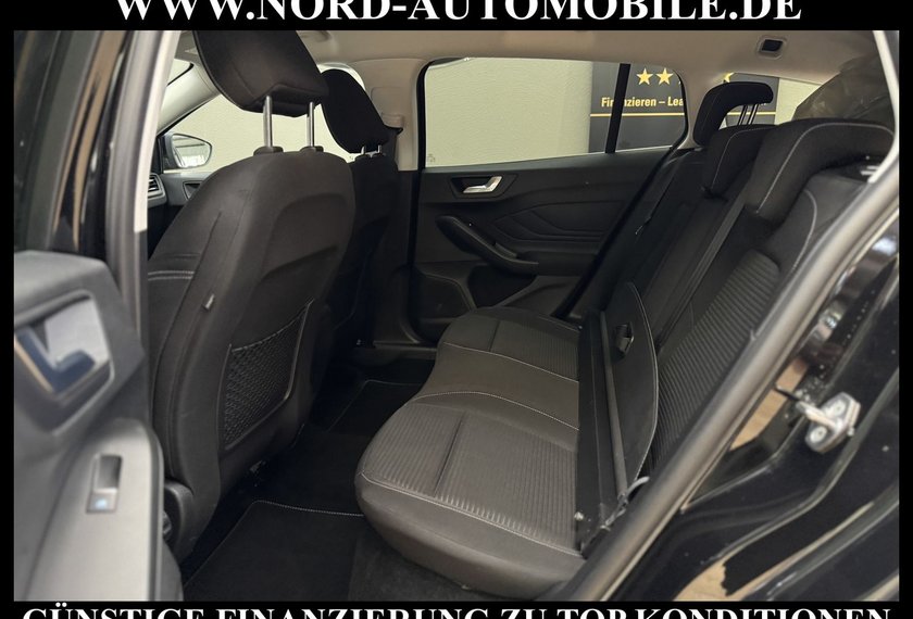 Ford Focus Focus Turnier 1.0 EcoBoost TITANIUM X*AHK*MATRIX