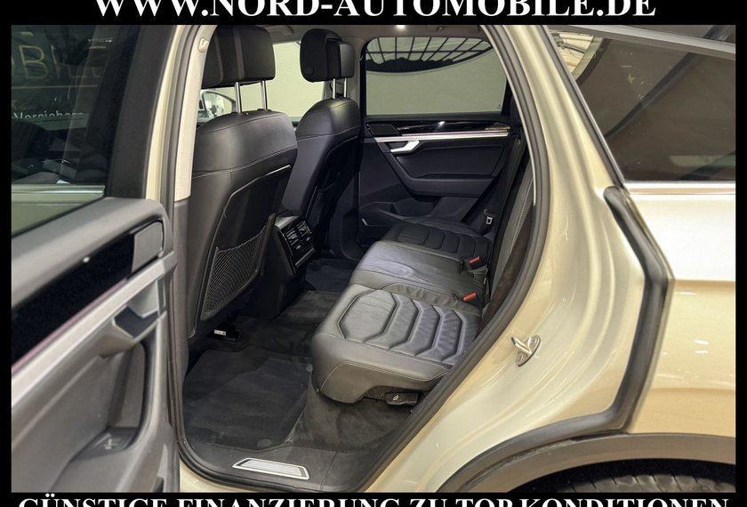 Volkswagen Touareg Touareg Elegance 4MOT 3.0 TDI AHK/Luft/HeadUp/