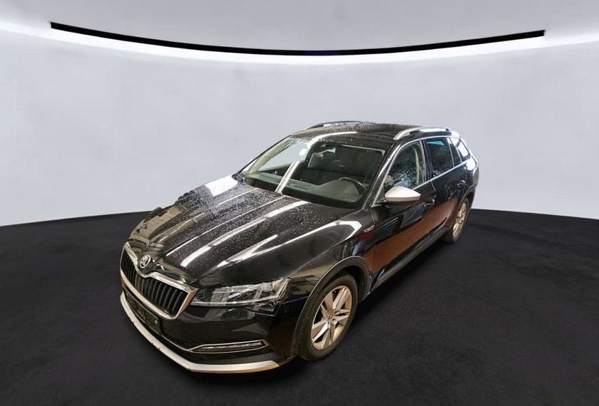 Skoda Superb Superb Scout Combi 2.0 TDI DSG Kamera/Virt.Cockp