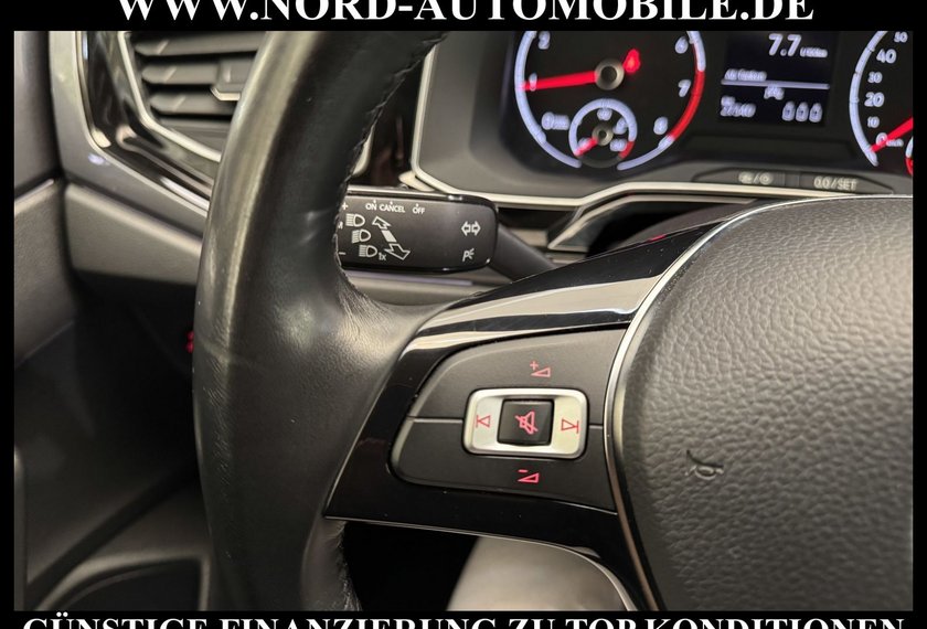 Volkswagen Polo Polo R-Line 1.0 TSI LED/PDC/15/Klimaautomatik