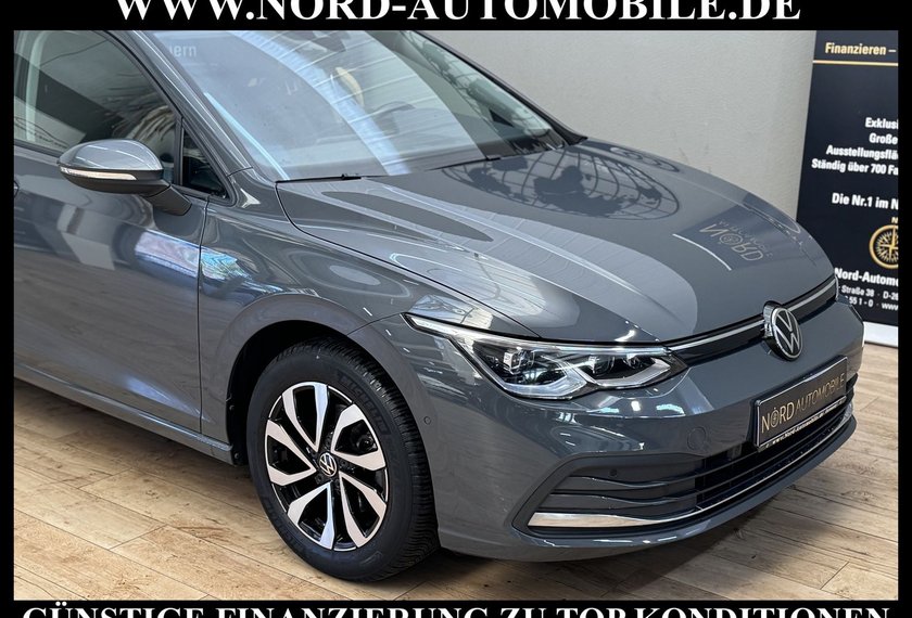 Volkswagen Golf Golf VIII Lim.1.5 TSI Active Matrix/StHz/Navi/