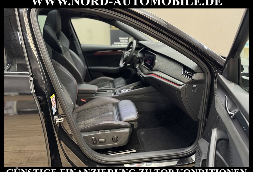 Skoda Octavia Octavia Combi 2.0 TSI RS Plus DSG Pano/HeadUp/19