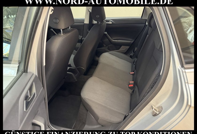 Volkswagen Polo Polo VI 1.0 MPI Navigation/Klima/PDC/Tempomat