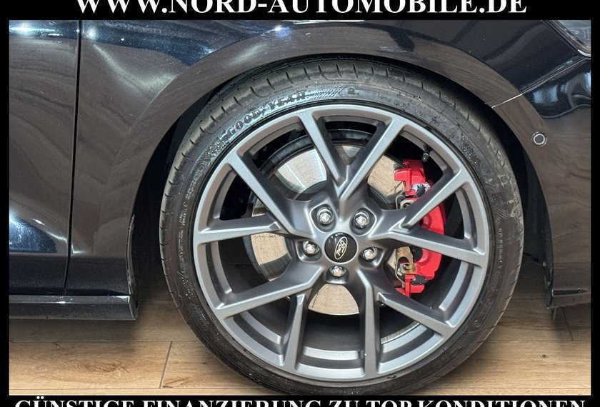 Ford Focus Focus Turnier 2.0 EB ST *RECARO*AHK*ACC*B&amp;O*