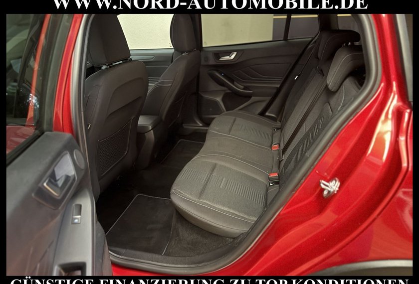 Ford Focus Focus 1.0 EcoBoost Active X /NAVI/LED/AHK