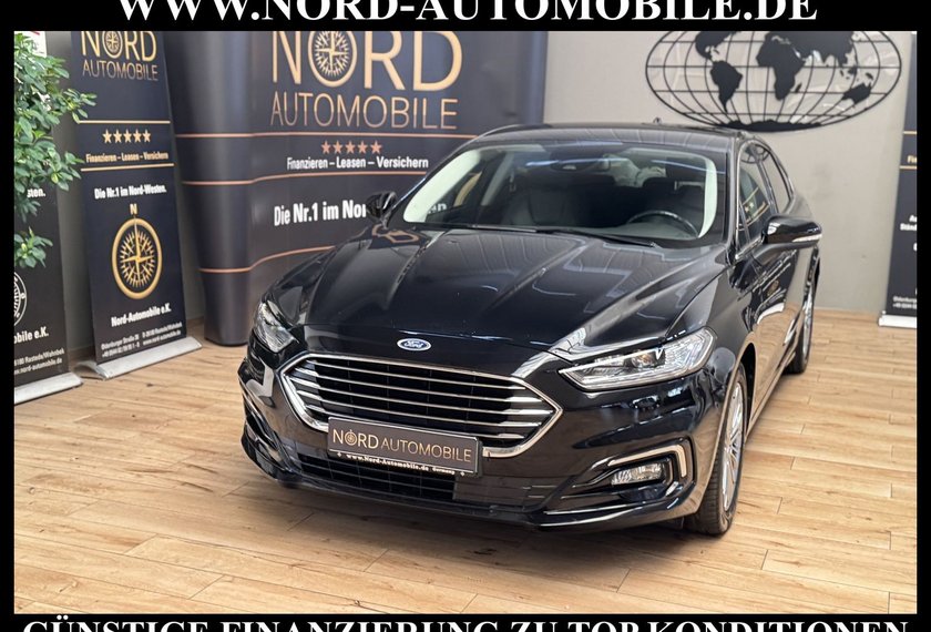 Ford Mondeo Mondeo Lim. 2.0 EB Titanium *AHK*ACC*LEDER*STHZ*