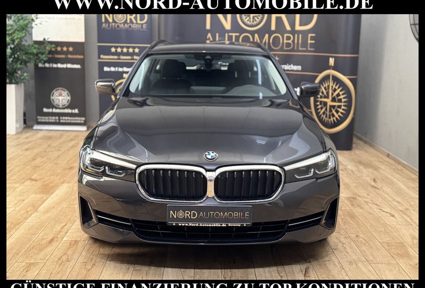 BMW 520 520 d Touring *LED*Navi*AHK*Leder*LiveCP*Kamera*
