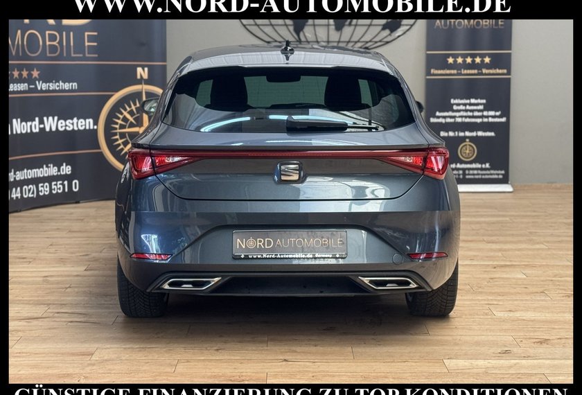 Seat Leon Leon FR Plus 2.0 TSI DSG Pano/Navi/LED/ACC