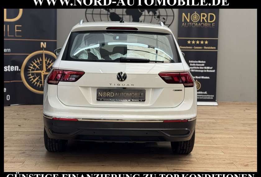 Volkswagen Tiguan Tiguan Life 4MOT 2.0 TSI DSG SIDE&amp;LANE/Leder/18
