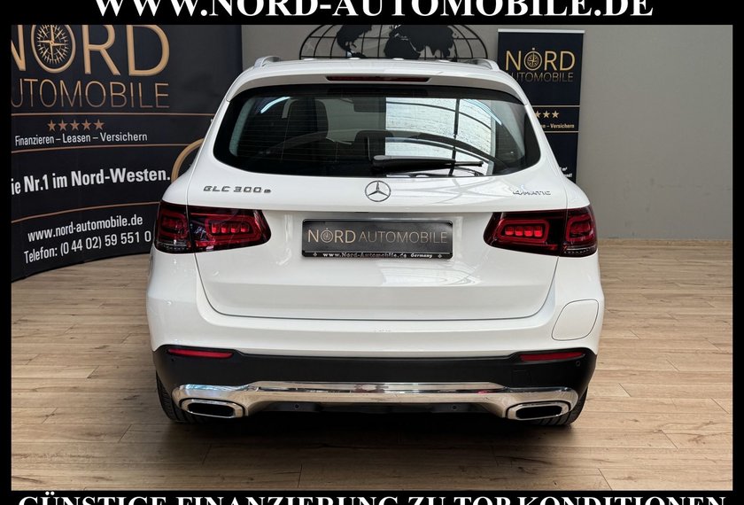 Mercedes-Benz GLC 300 GLC 300 e 4M AMG *Distro+*Wide*AHK*Pano*Memory*