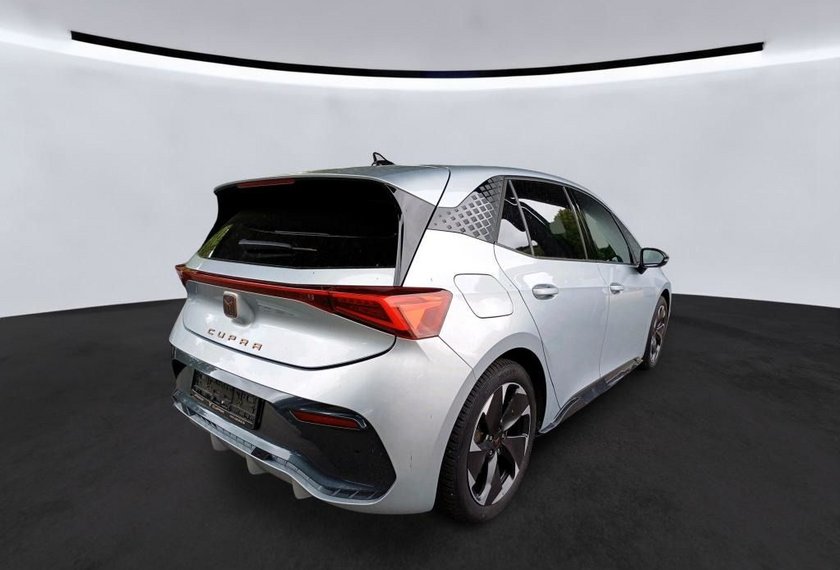 Cupra Born Born 170KW SHZ/LM19/Kamera/ACC/Navi/