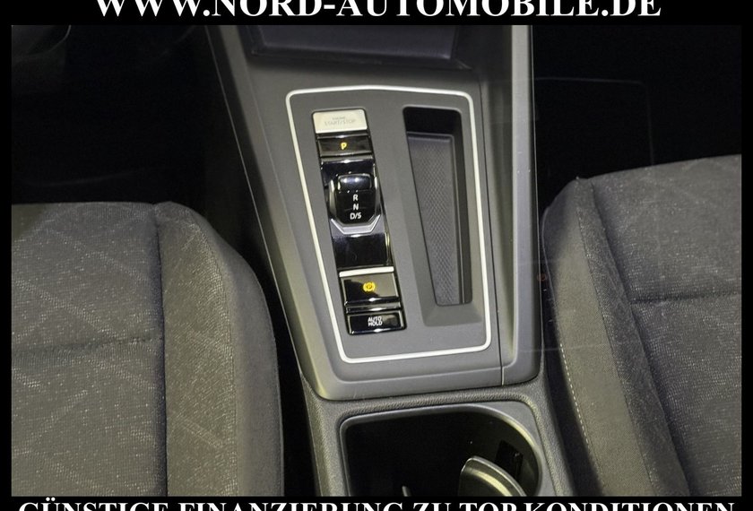 Volkswagen Golf Golf Variant Life 1.0 eTSI DSG Kamera/Navi/LED/