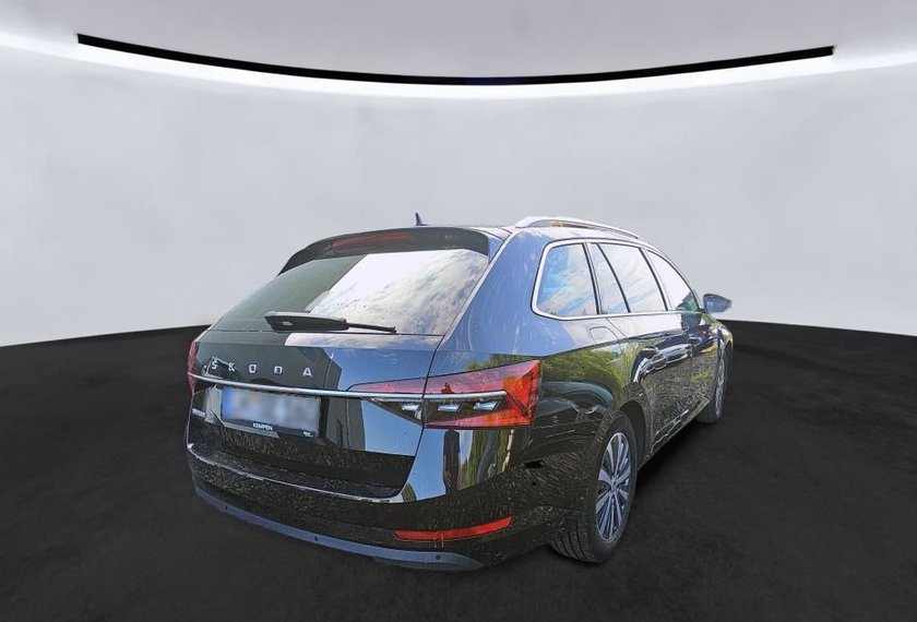 Skoda Superb Superb Combi Style 2.0 TDI DSG Virt.Cockpit/AHK/