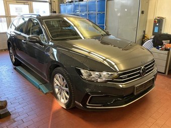 Volkswagen Passat Variant Passat Variant GTE 1.4 TSI eHybrid DSG Kamera