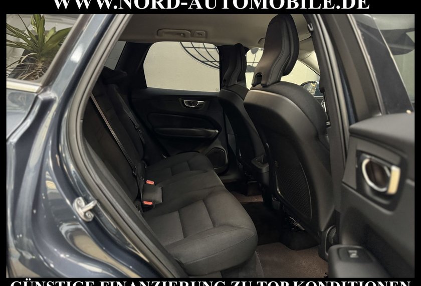 Volvo XC60 XC60 B4 D Momentum *LED*AHK*ACC*KAM*MJ2022*19Z*