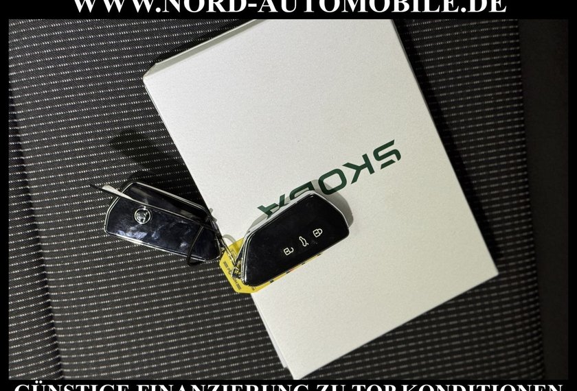 Skoda Octavia Octavia Combi 2.0 TDI DSG SELECTION