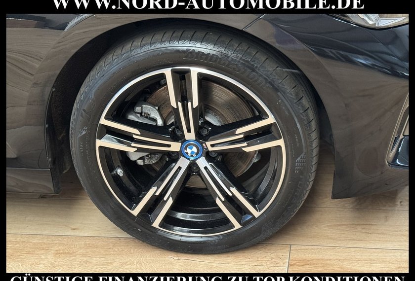 BMW 330 330 e Touring xDrive M Sport *CURVED*PANO*HUD*