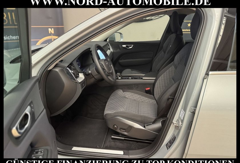 Volvo XC60 XC60 B4 *CORE* AHK*LED*4xSHZ*UPE:58*