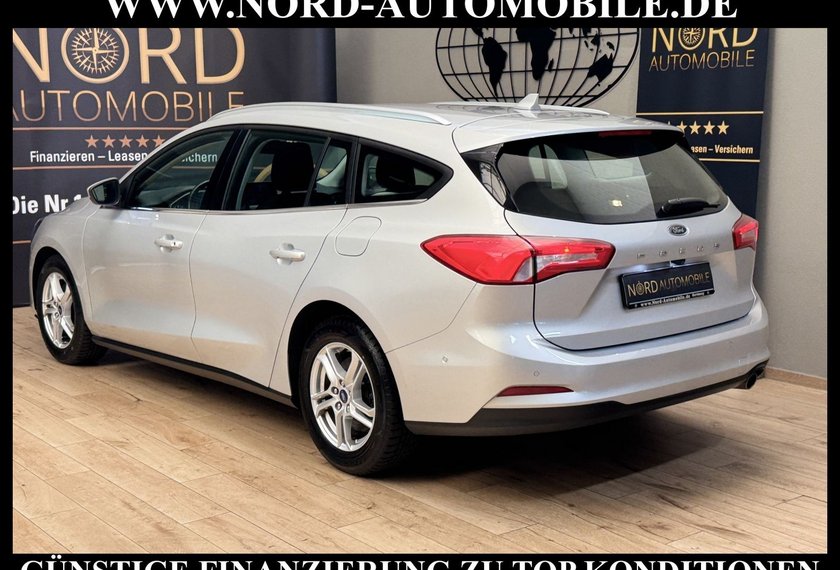 Ford Focus Focus Turnier 1.0 EcoBoost *LED*Navi*Kamera*SHZ*