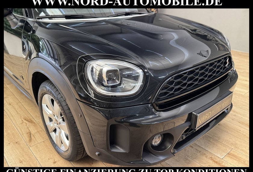 MINI Cooper Countryman Cooper Countryman S ALL4 Essential Trim *LED*NAV