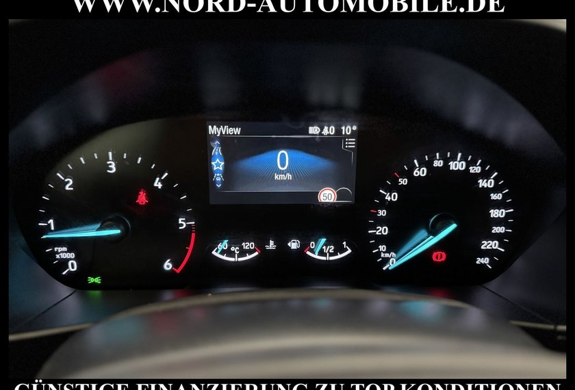 Ford Focus Focus Turnier 1.5 EcoBlue Titanium *LED*AHK*ACC*