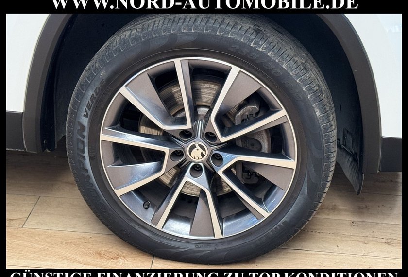 Skoda Kodiaq Kodiaq SCOUT 2.0 TDI DSG 4x4 *AHK*STHZ*19ZOLL*