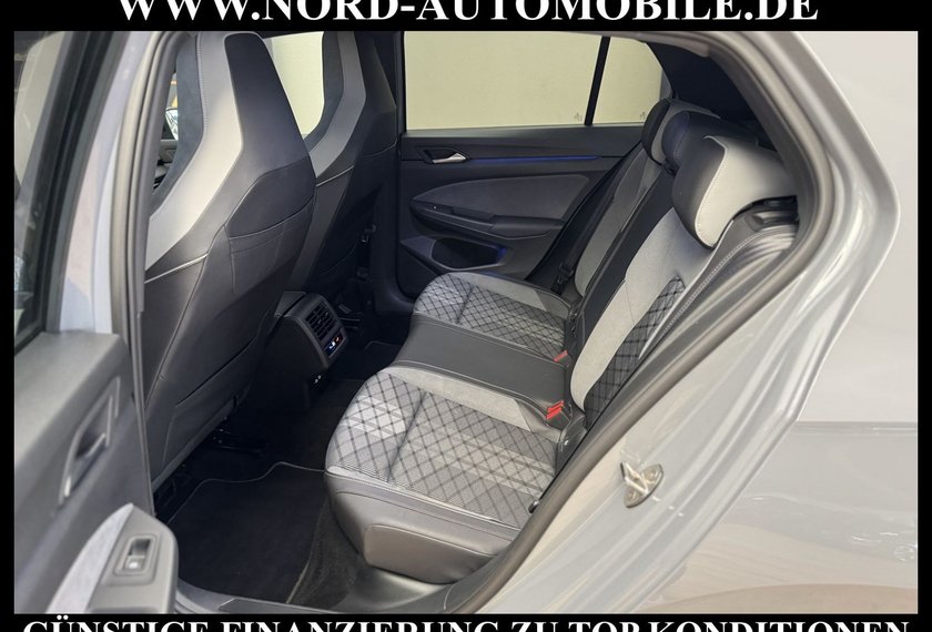 Volkswagen Golf Golf 1.5 eTSI DSG R-Line Black Style Kamera/18/