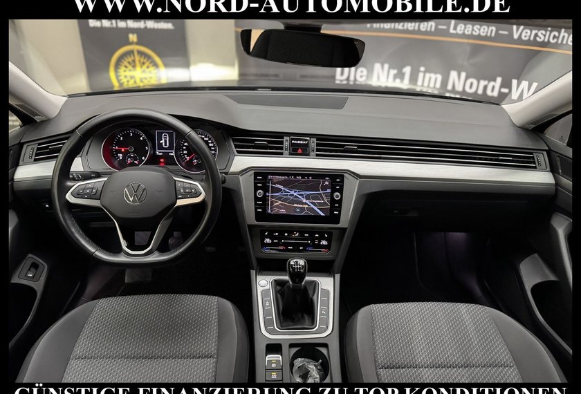 Volkswagen Passat Variant Passat Variant Conceptline 2.0 TDI Kamera/Navi/