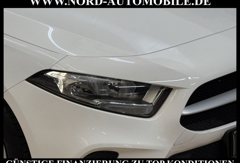 Mercedes-Benz A 180 A 180d Panorama/Navi/Tempomat