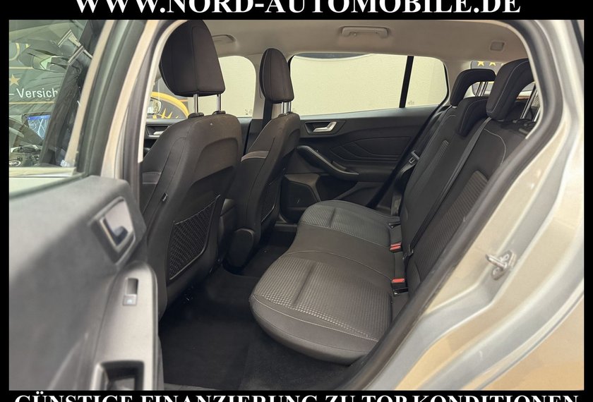Ford Focus Focus Turnier 1.5 EcoBlue *LED*NAVI*AHK*SHZ*16Z*