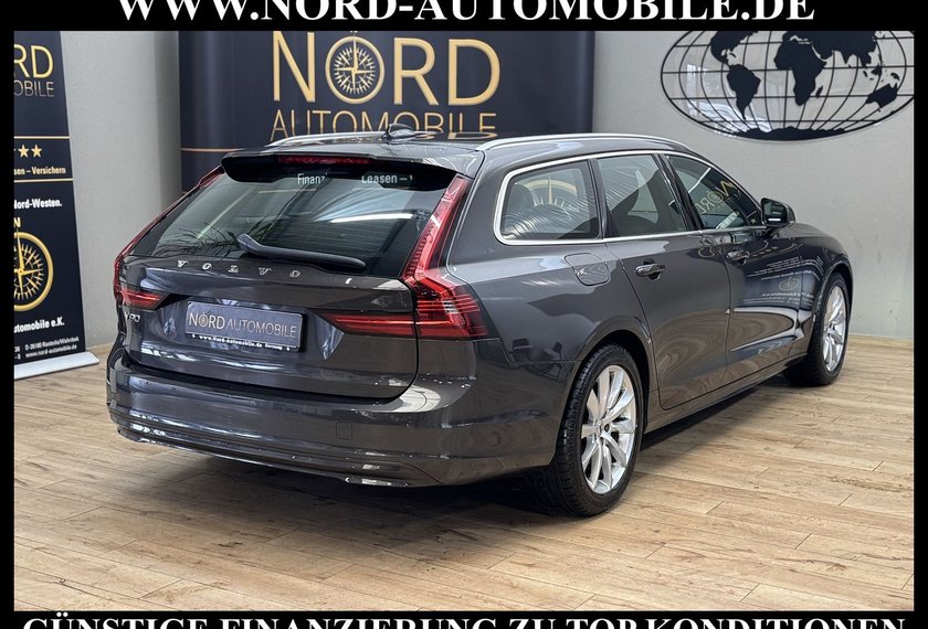Volvo V90 V90 Kombi D4 Diesel Momentum Pro*AHK*LEDER*UPE60