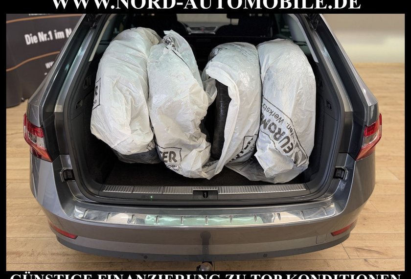 Skoda Superb Superb Combi Ambition 2.0 TDI DSG AHK/Virt.Cockp