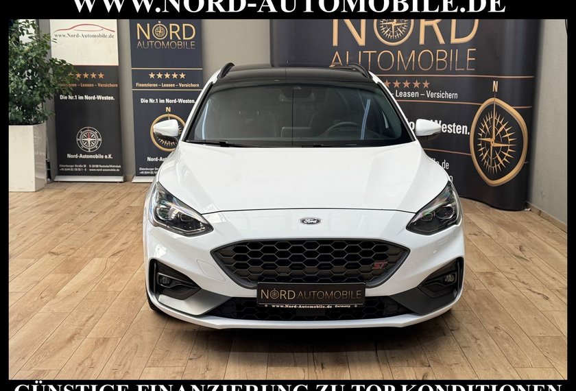 Ford Focus Focus Turnier 2.0 EB ST *RECARO*PANO*MATRIX*HUD*