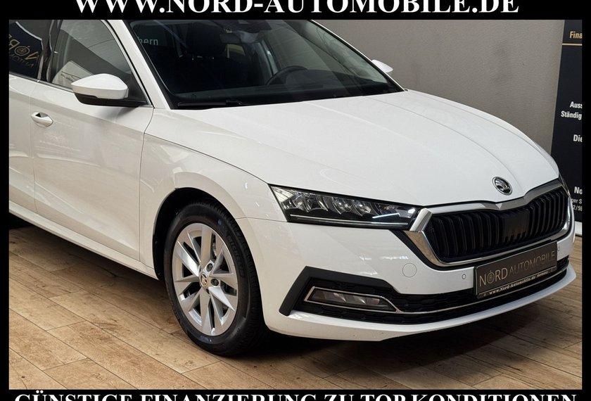 Skoda Octavia Octavia Combi 2.0 TDI DSG Style *LED*ACC*VIRT*