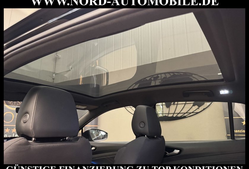 Volkswagen ID.5 ID.5 GTX 4MOT Pano/AHK/Kamera/21/Design Paket