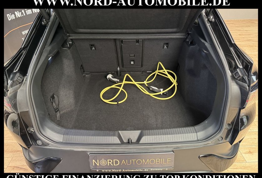 Volkswagen ID.5 ID.5 GTX 4MOT Pano/AHK/Kamera/21/Design Paket