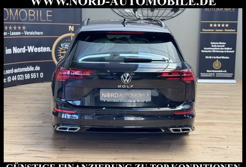 Volkswagen Golf Golf VIII Variant 1.5 eTSI DSG R-Line Pano/AHK/