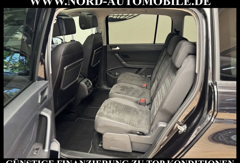 Volkswagen Touran Touran 2.0 TDI DSG Comfortl. Dig.Cockp/Pano/LED