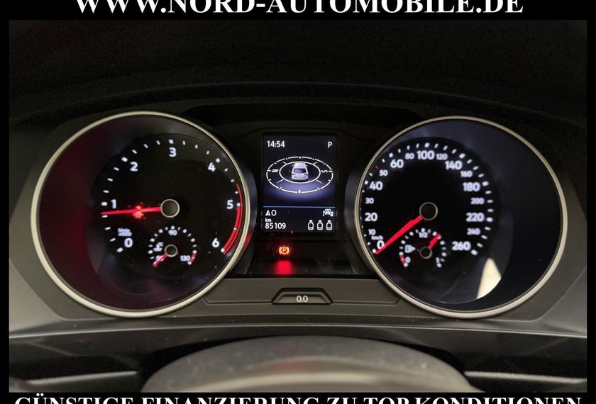 Volkswagen Tiguan Tiguan Comfortline 2.0 TDI DSG Navi/ACC/Spurhalt